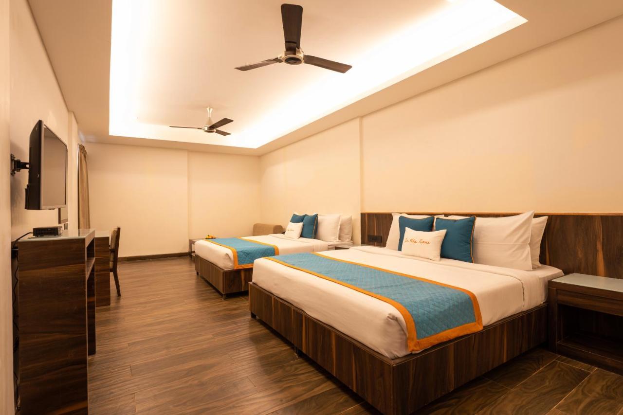 Zone Connect By The Park Parra Goa Hotel Anjuna Exterior photo