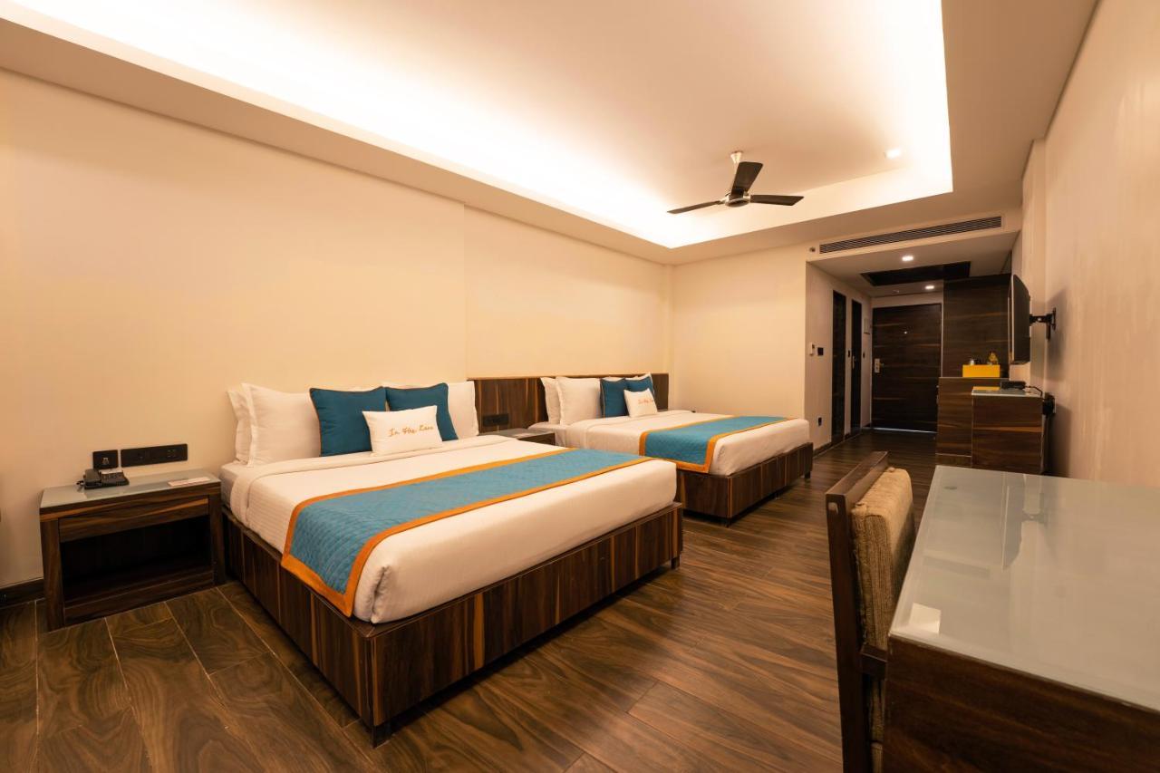 Zone Connect By The Park Parra Goa Hotel Anjuna Exterior photo