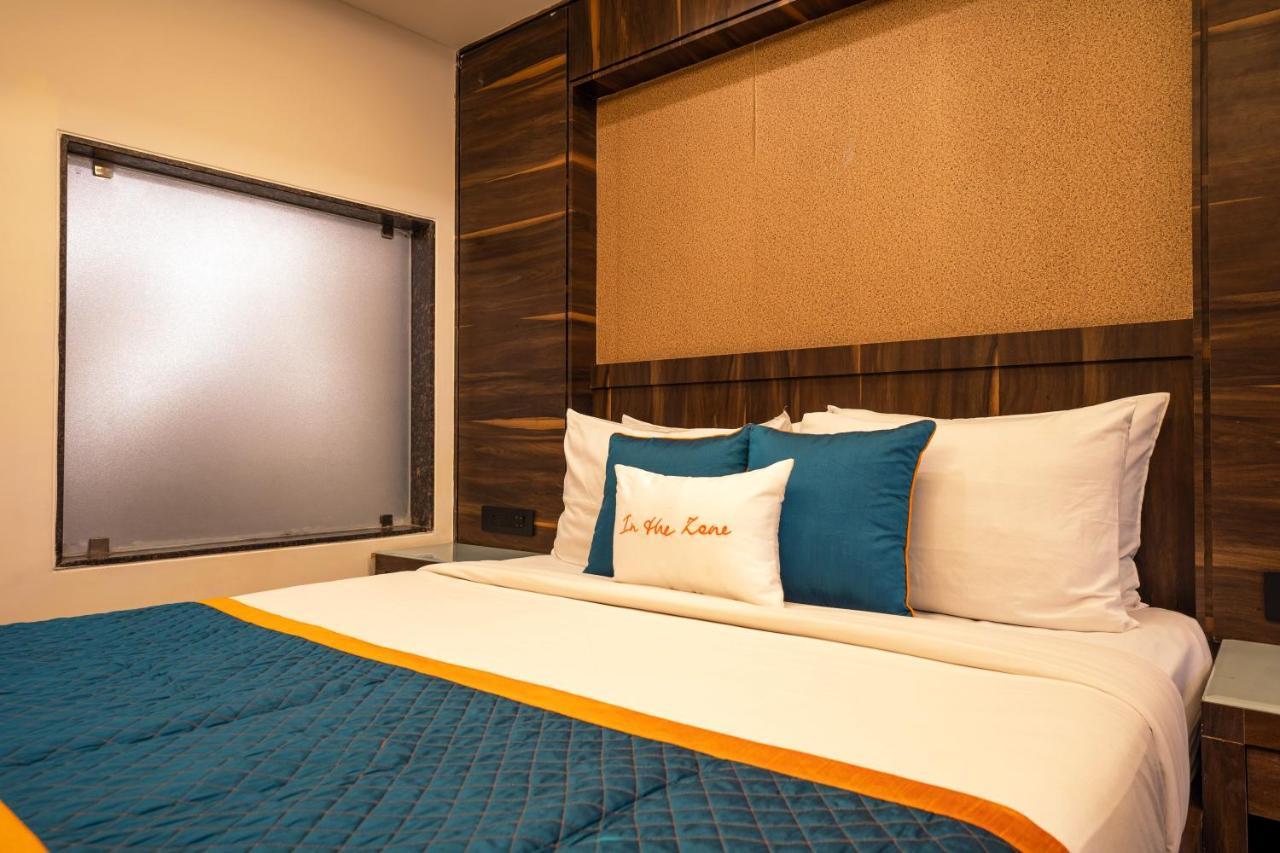 Zone Connect By The Park Parra Goa Hotel Anjuna Exterior photo