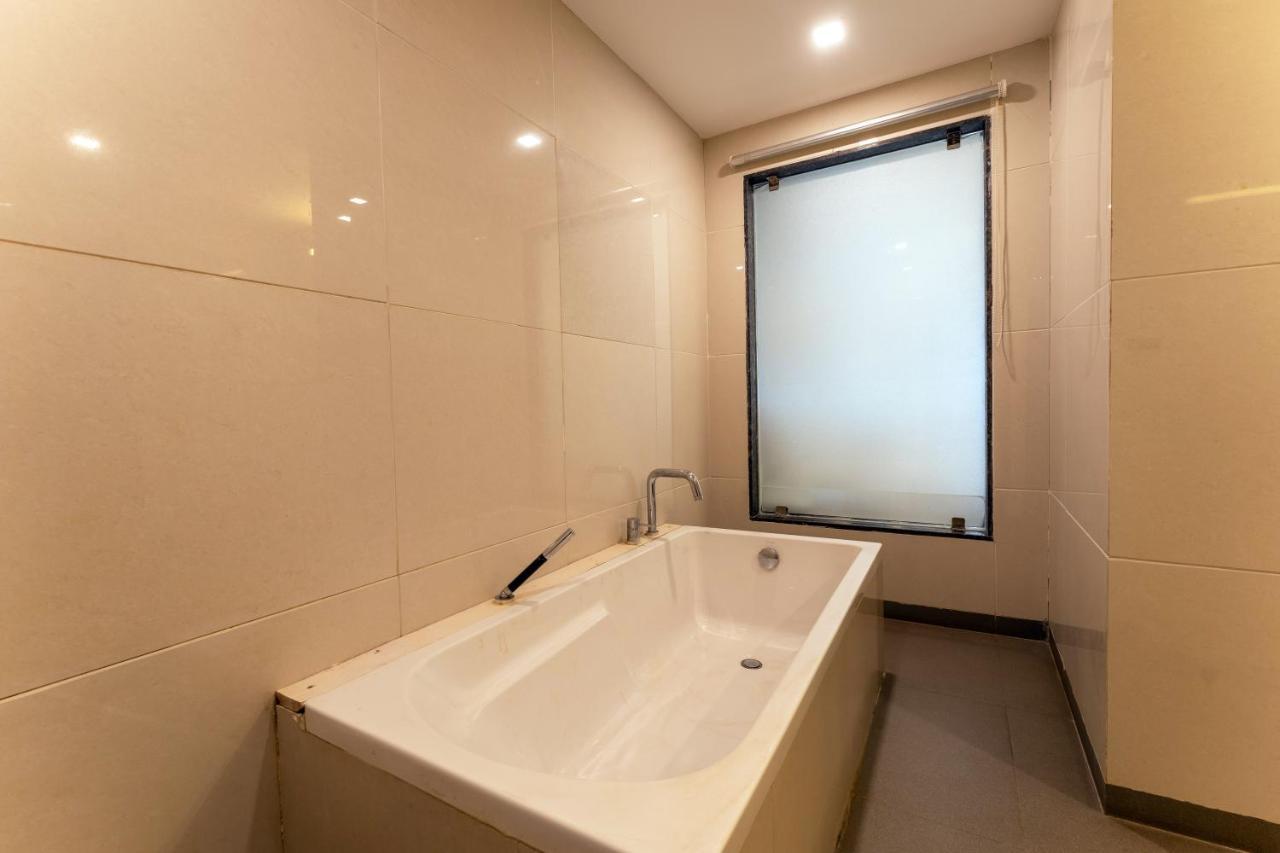 Zone Connect By The Park Parra Goa Hotel Anjuna Exterior photo